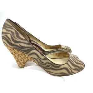 Michael Kors D'Orsay Pumps Womens Sz 7.5 W Tiger